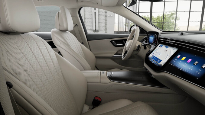 Mercedes-Benz E-Class E450d 4Matic Exclusive Premium 5dr 9G-Tronic Diesel Estate - Image 4